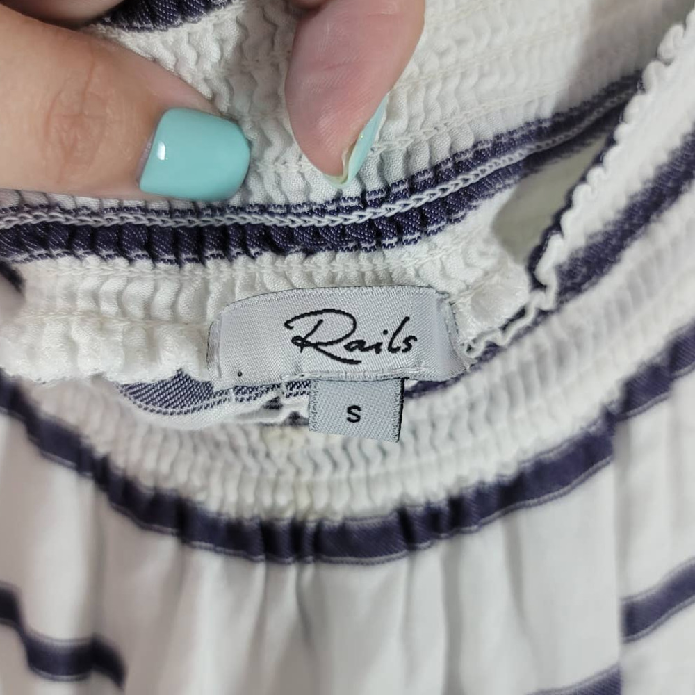 Rails Isabelle Off-The-Shoulder Top S Smocked Nec… - image 5